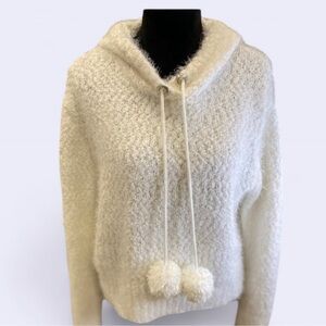 Jun & Ivy Cozy White Women's Sweater